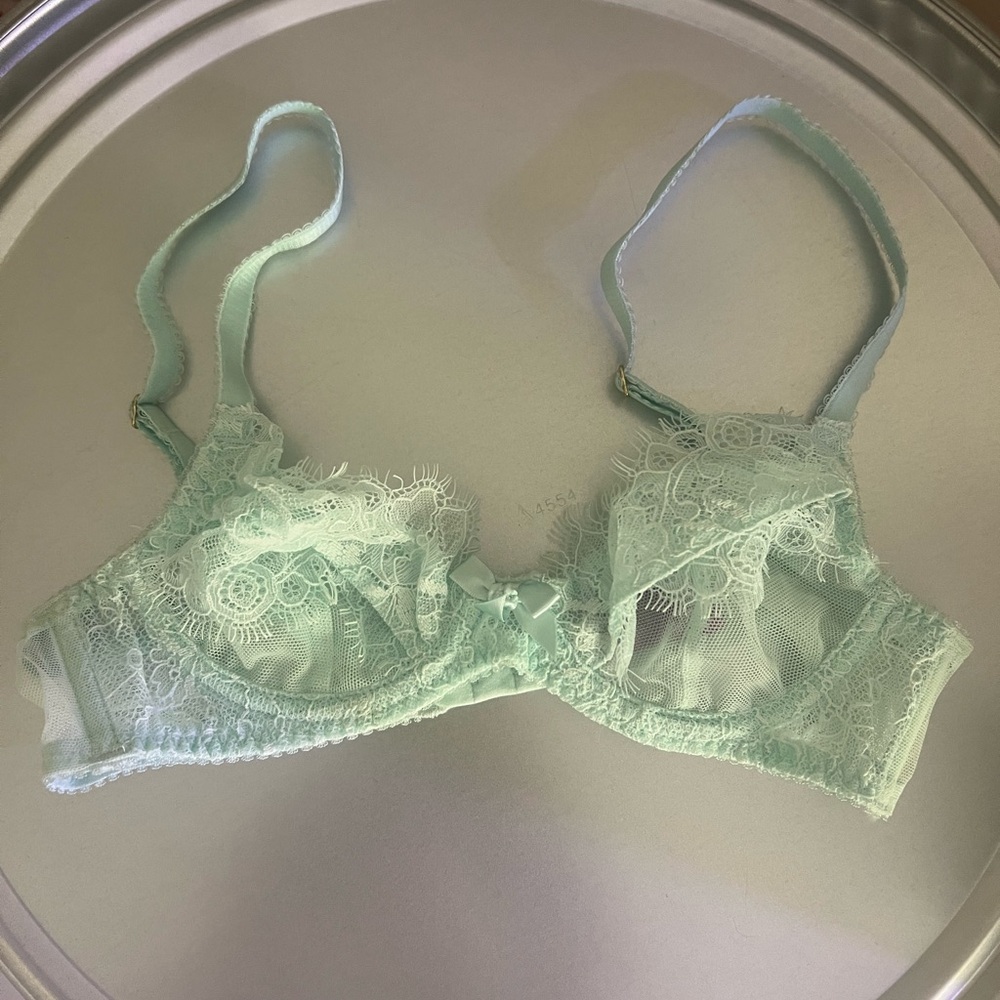 Lace bra